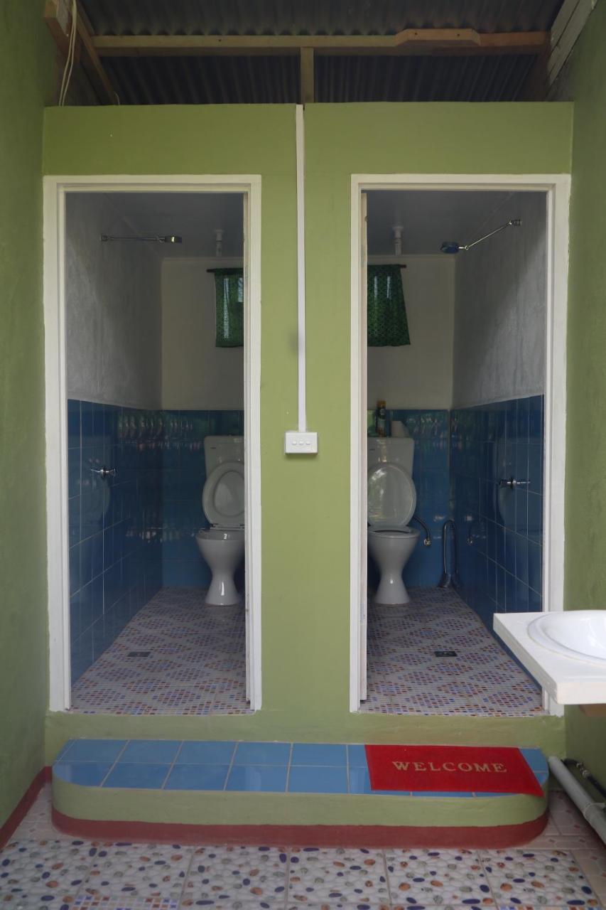 The Hidden Lodge Luganville Bagian luar foto