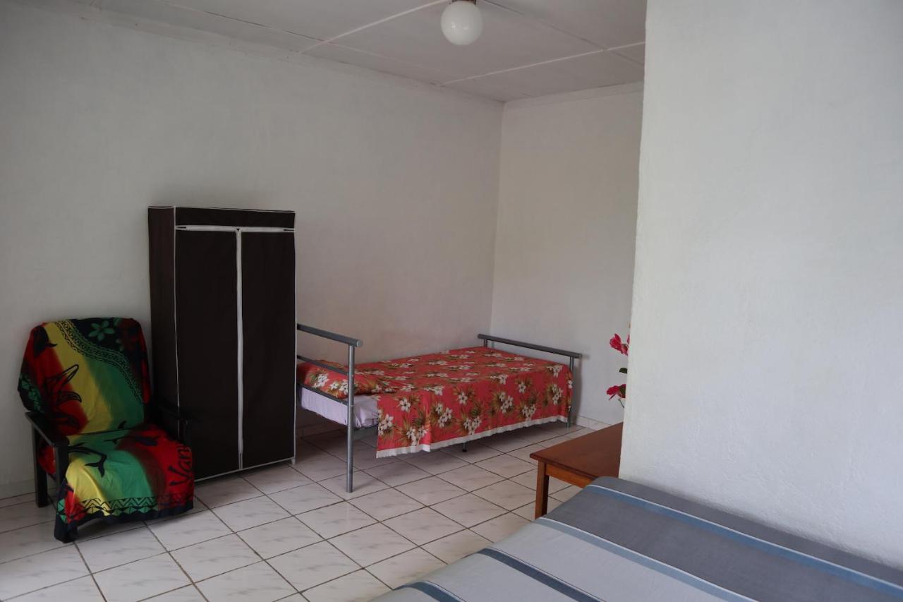 The Hidden Lodge Luganville Bagian luar foto