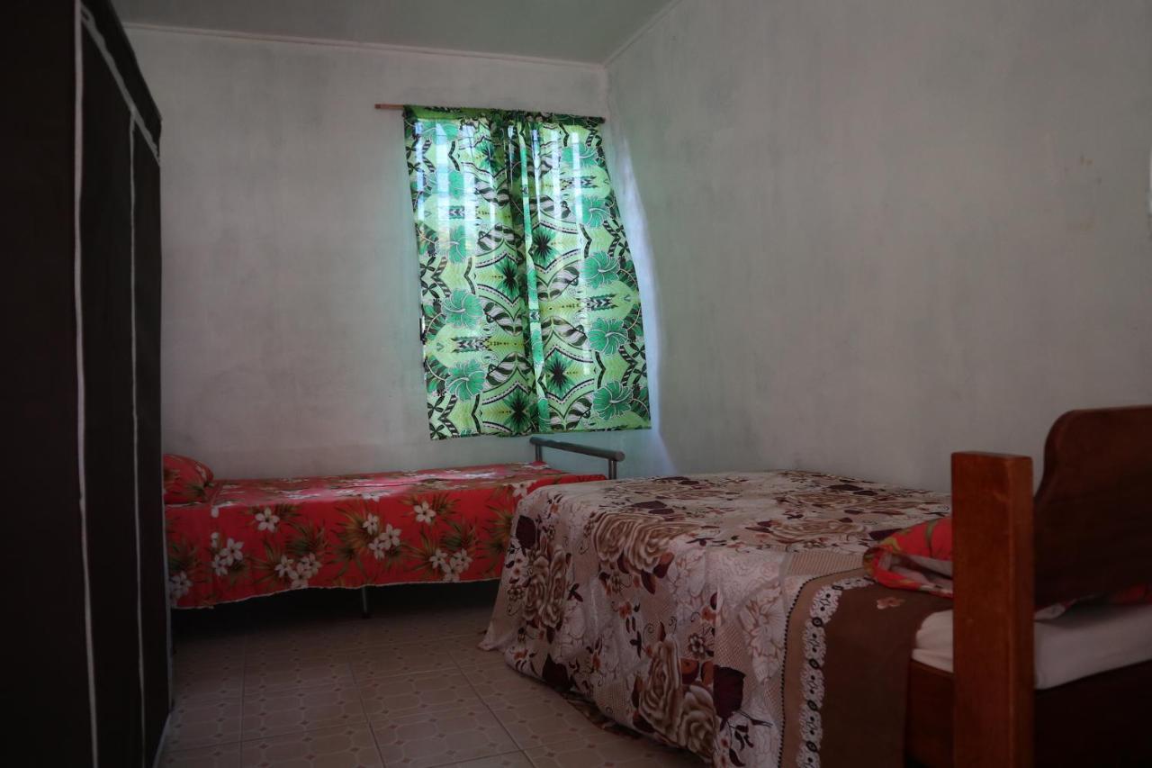 The Hidden Lodge Luganville Bagian luar foto